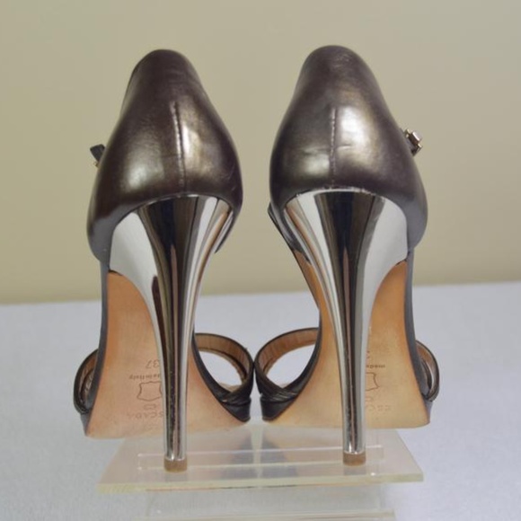 👠 Escada Pewter Metallic Mirrored Heel T-Strap Sandalsl  🇮🇹 - Picture 9 of 13